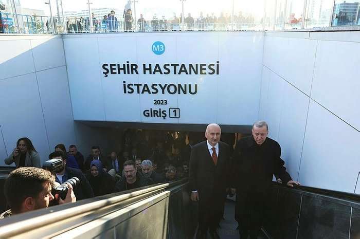 Başakşehir Kayaşehir Metro Hattı Sonunda Açıldı